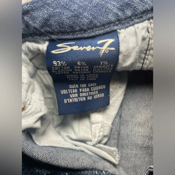 Seven7 Cut-off Denim Shorts 4” size 6 - Picture 7 of 7